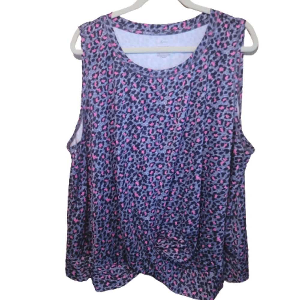 Live Well Active Animal print knotted tank top